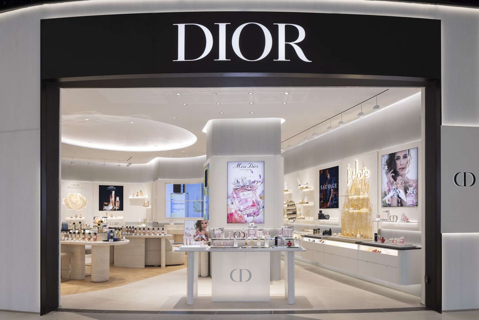 DIOR TLV