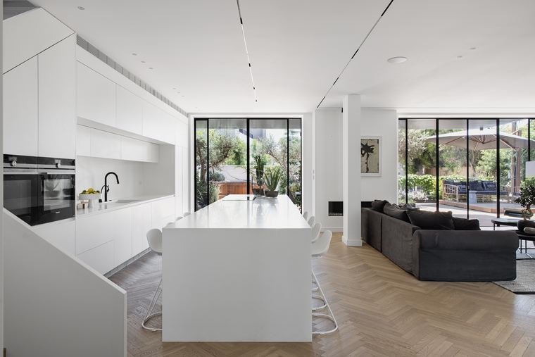 J&J HOUSE — תמונה 5