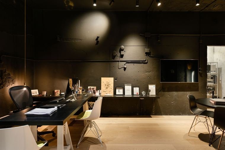 YARON ELDAD OFFICE — תמונה 2